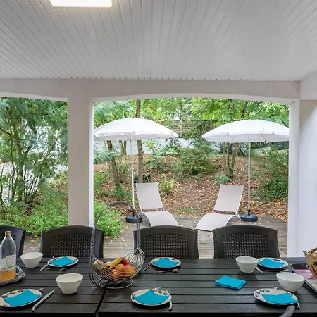 Maison Dans Les Pins 200 M